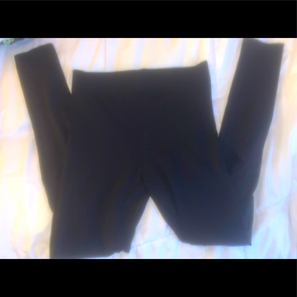 black leggings